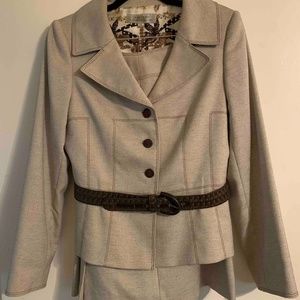 TAHARI 2PC SKIRT SUIT